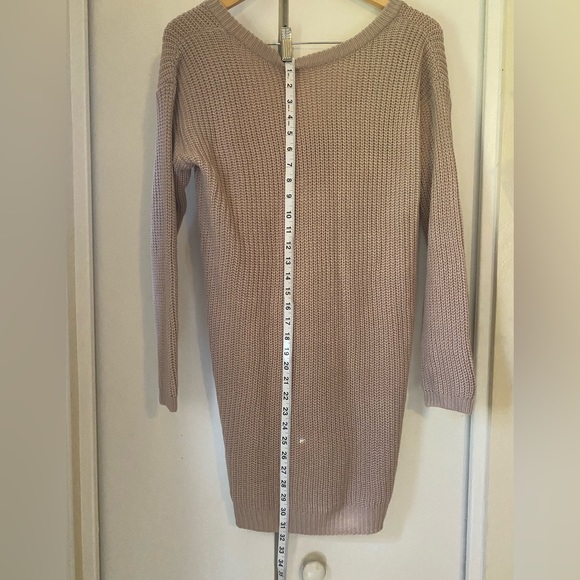 LuLus Sweater Dress Size XS - Picture 4 of 5